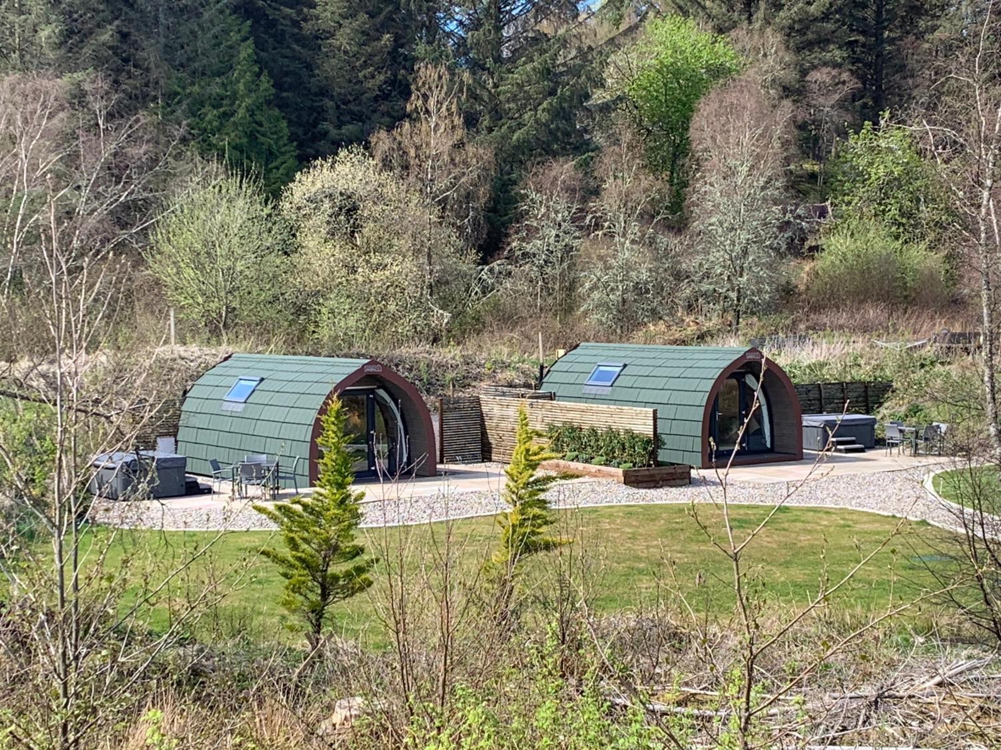 Red Squirrel Pod With Hot Tub Villa Оубън Екстериор снимка